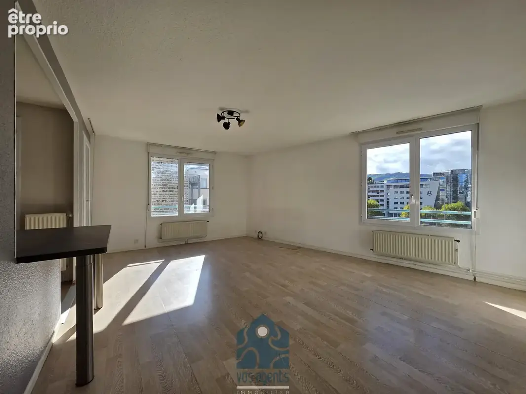 Appartement 3 pièces avec balcon et double garage - photo 2