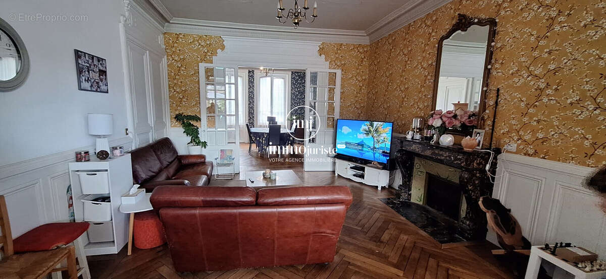 Maison à CHASSENEUIL-SUR-BONNIEURE