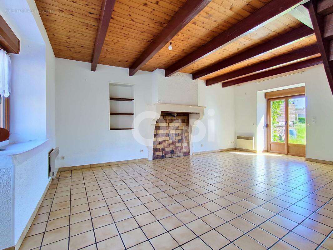 Maison à AGEVILLE