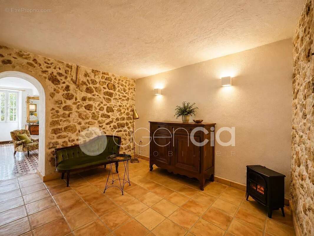 Plan de grasse  maison type mas provencal  232 m2 - photo 11