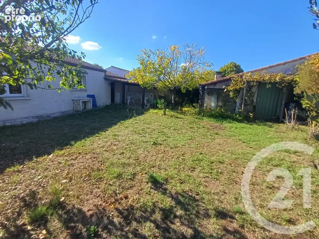 Maison 4 pièces 85 m² à vendre à Semussac (17120) - photo 8