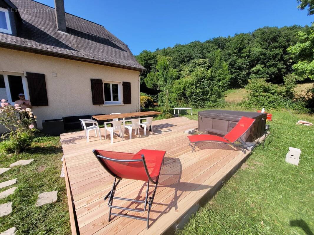 Maison à LOURDES