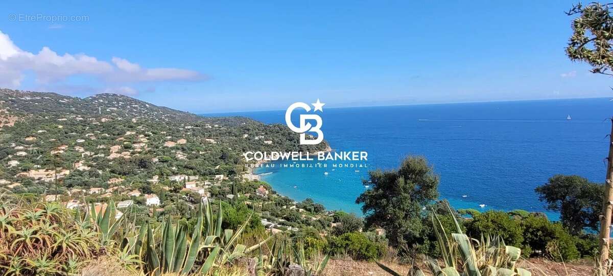 Maison à RAYOL-CANADEL-SUR-MER