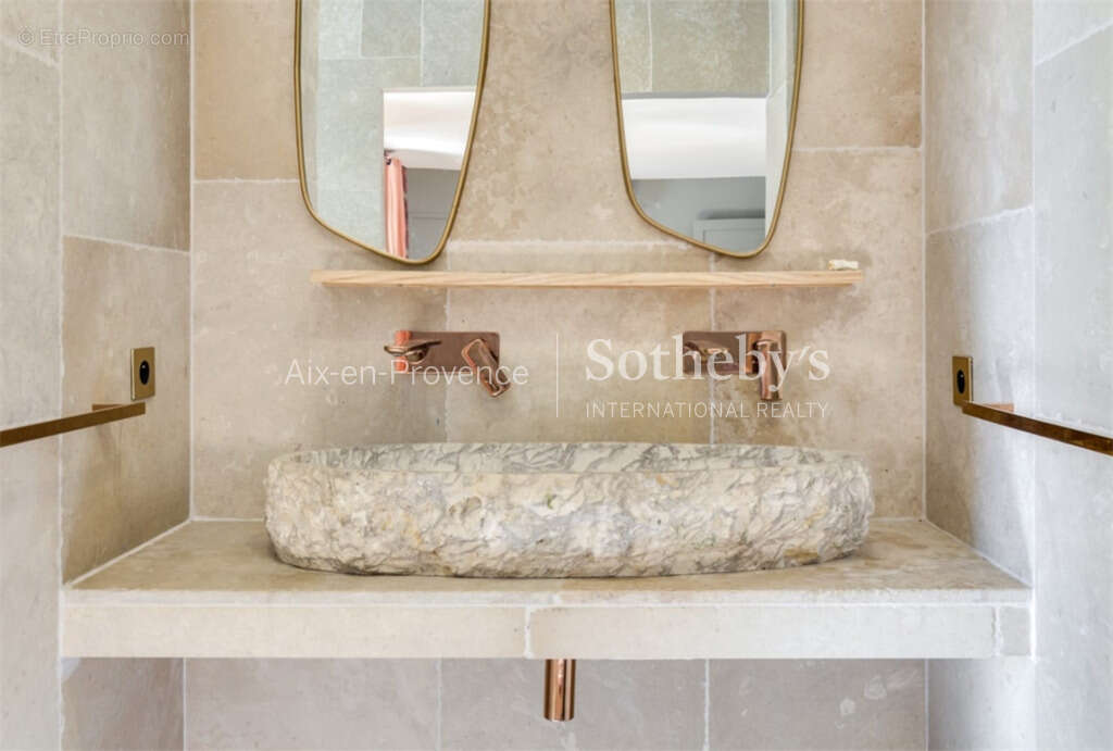 Maison à AIX-EN-PROVENCE