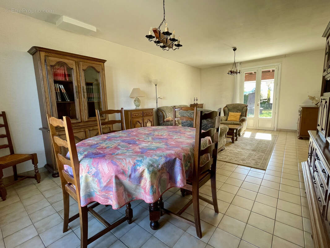 Maison à SAINT-SAVINIEN