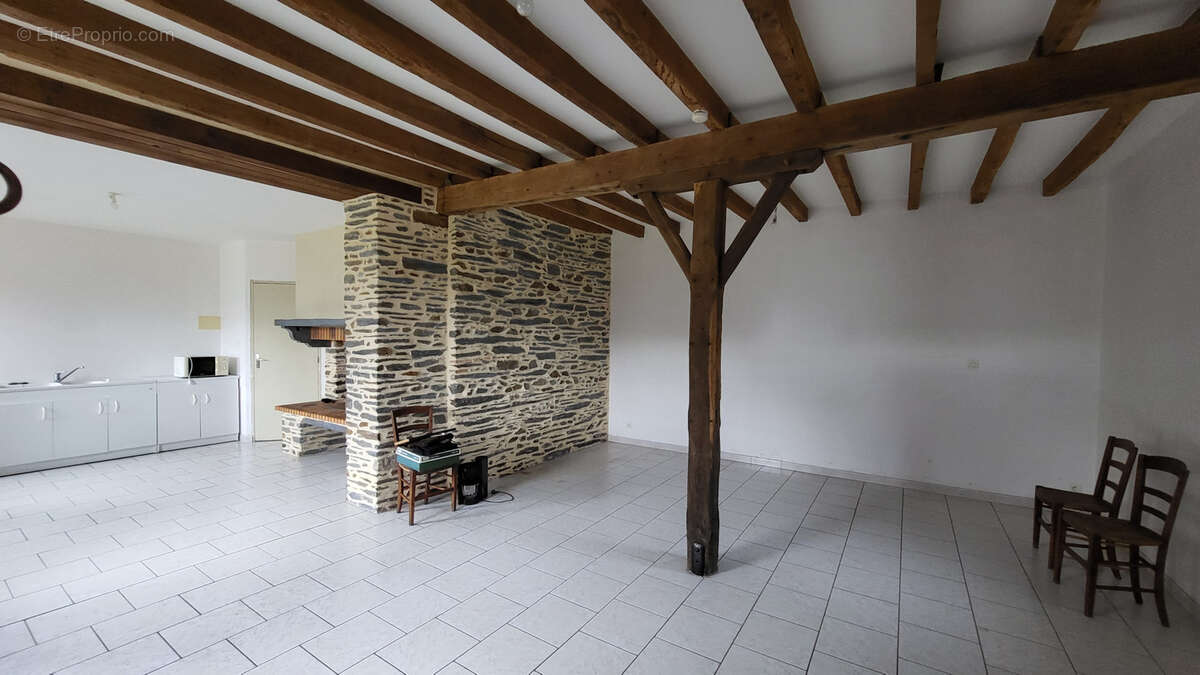 Maison à BONNOEUVRE