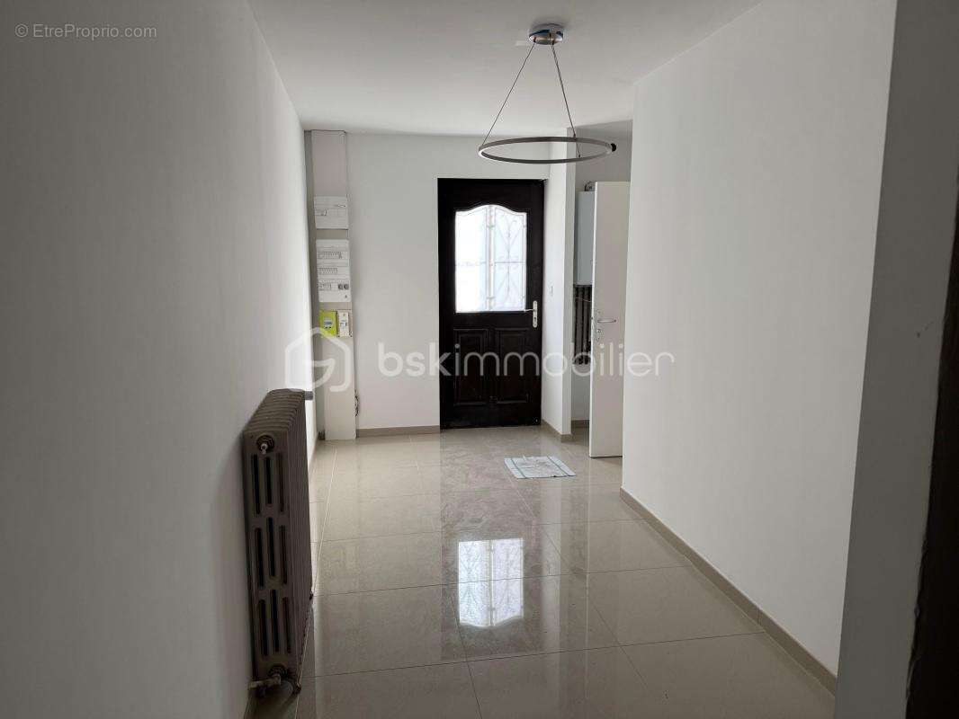 Maison de ville en pierre - photo 3