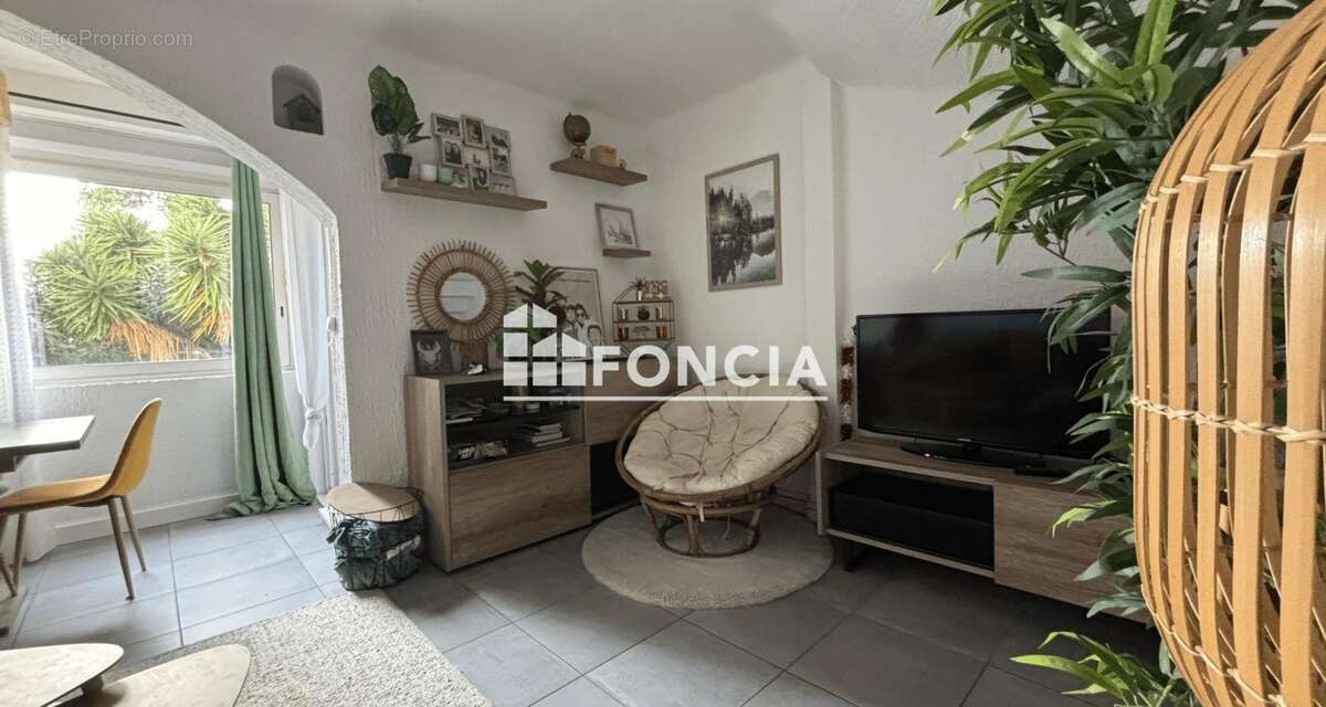 Appartement à HYERES