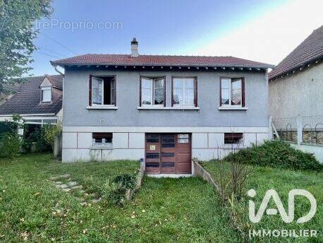 Photo 1 - Maison à MONTGERON