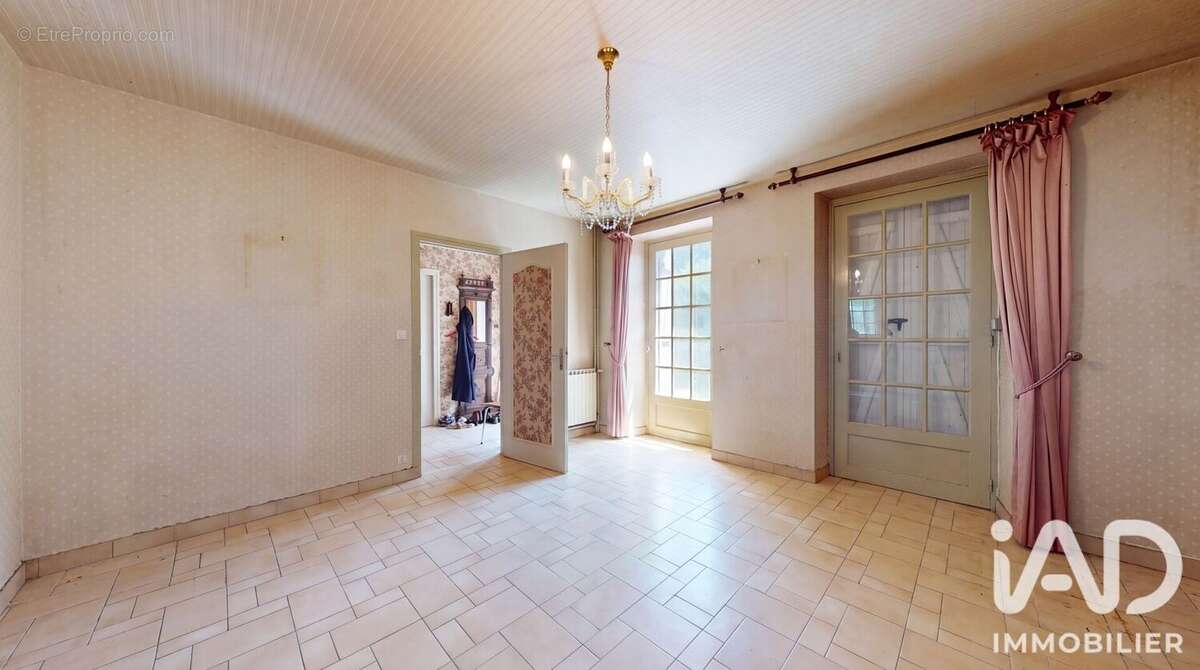 Photo 6 - Maison à VENOY