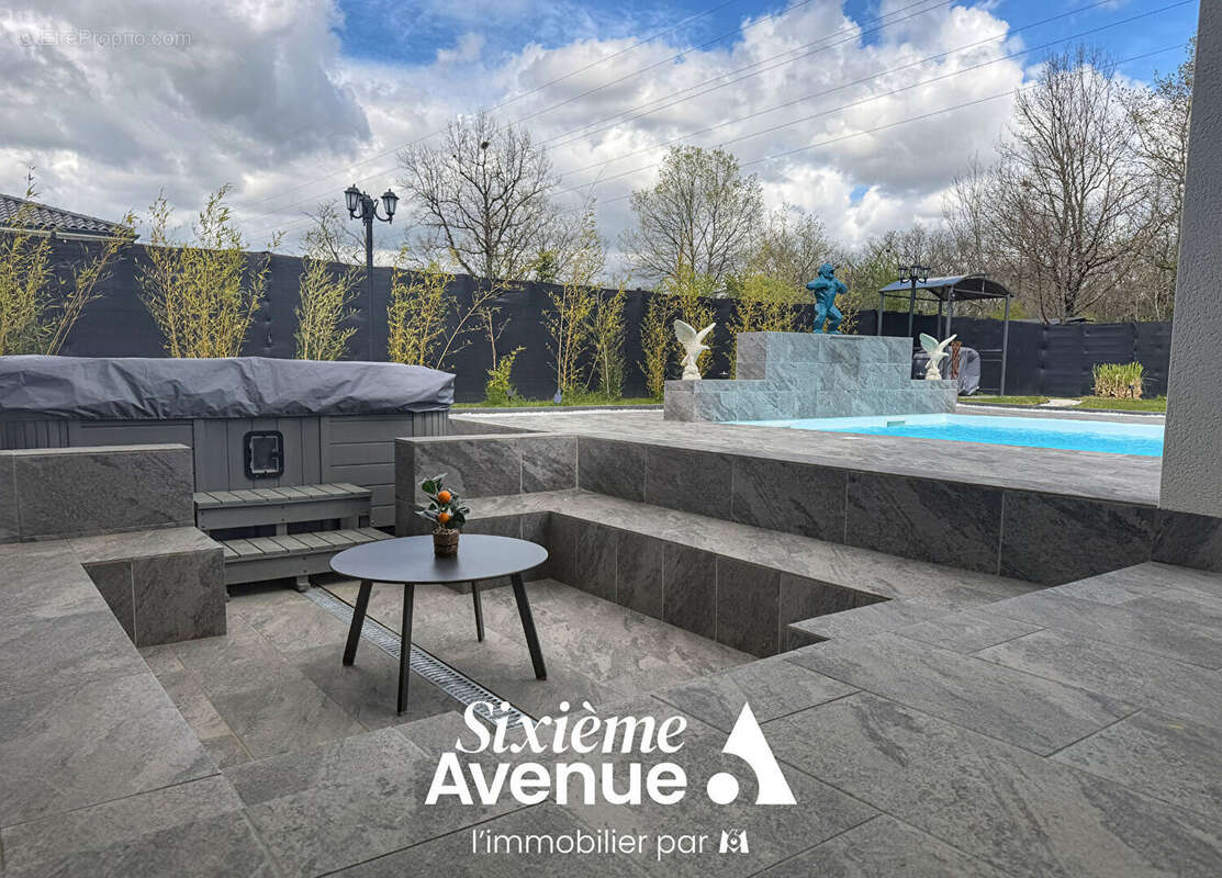 Maison à LES BARTHES