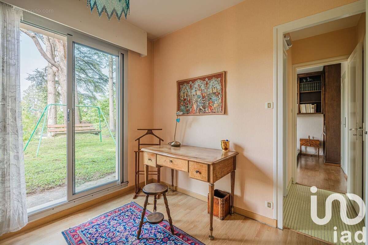 Photo 8 - Maison à BRIE-ET-ANGONNES