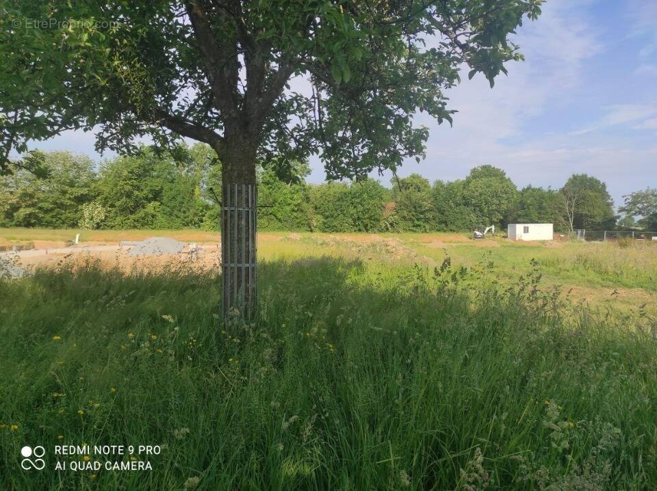 Terrain à TOURVILLE-SUR-PONT-AUDEMER