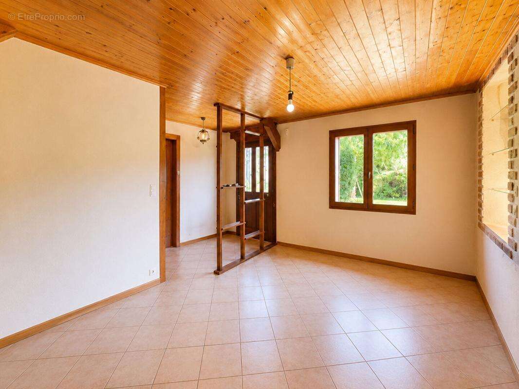 Thoiry - maison individuelle - photo 16