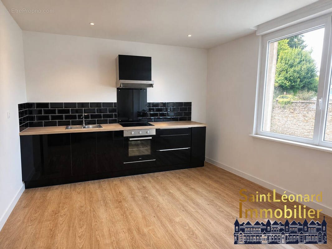 Appartement à FOUGERES