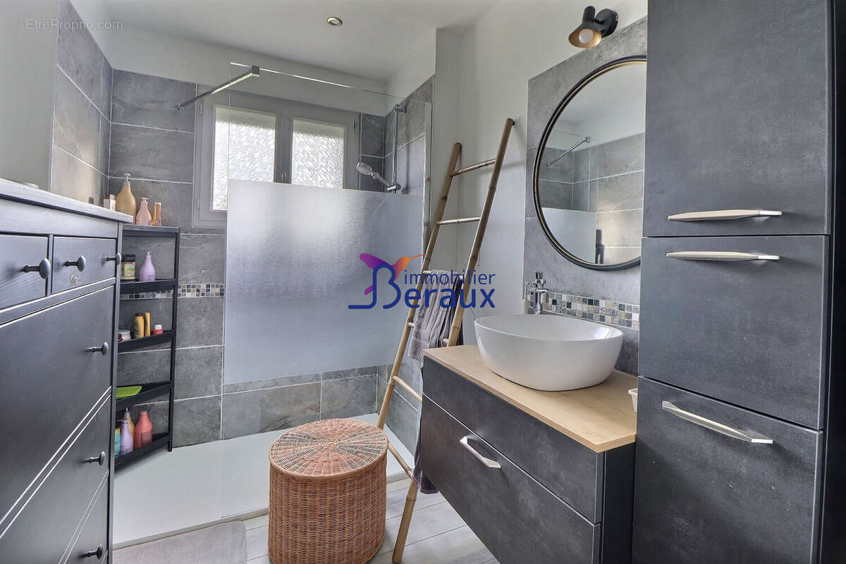 Maison à BERVILLE-SUR-SEINE