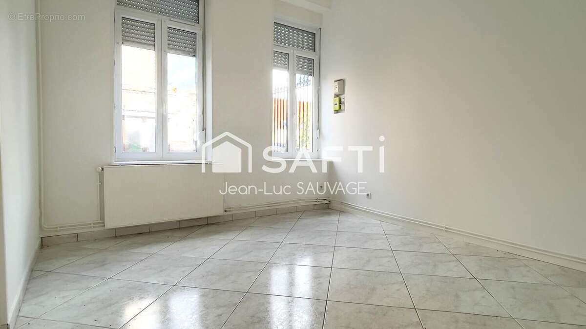 Photo 7 - Appartement à ESCAUDAIN