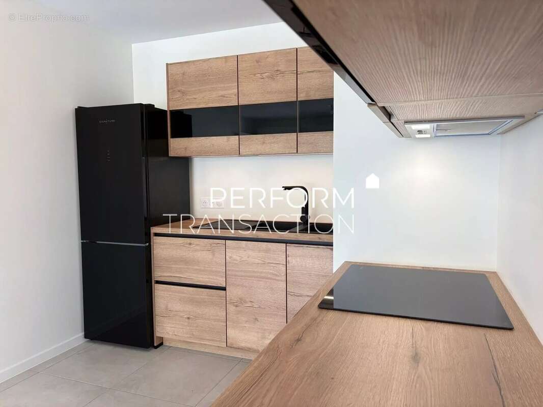 Appartement à SAINT-NAZAIRE-LES-EYMES