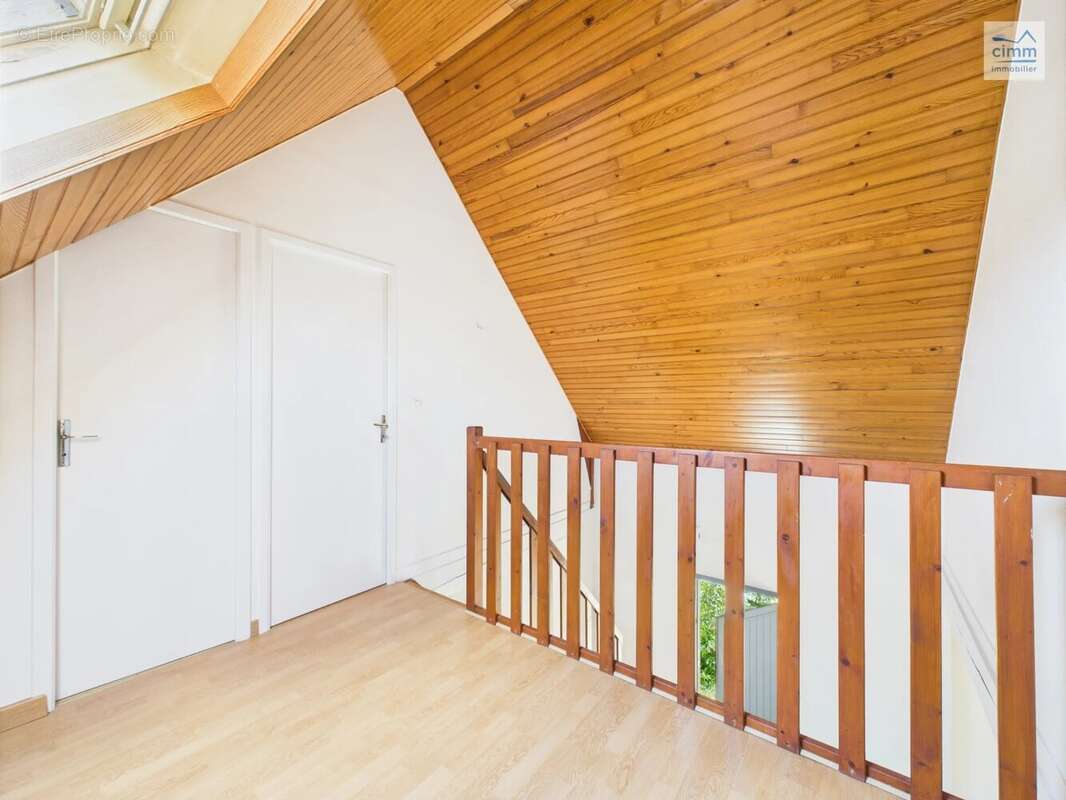 Maison à MAURE-DE-BRETAGNE