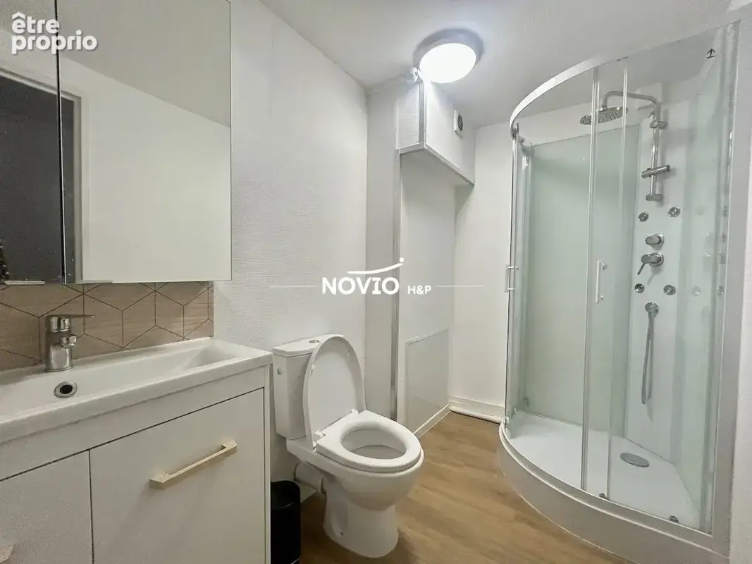 Maison 6 pièces 137 m² à vendre à Chatellerault (86100) - photo 9