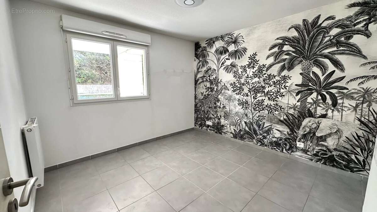 Appartement à MARSEILLE-13E