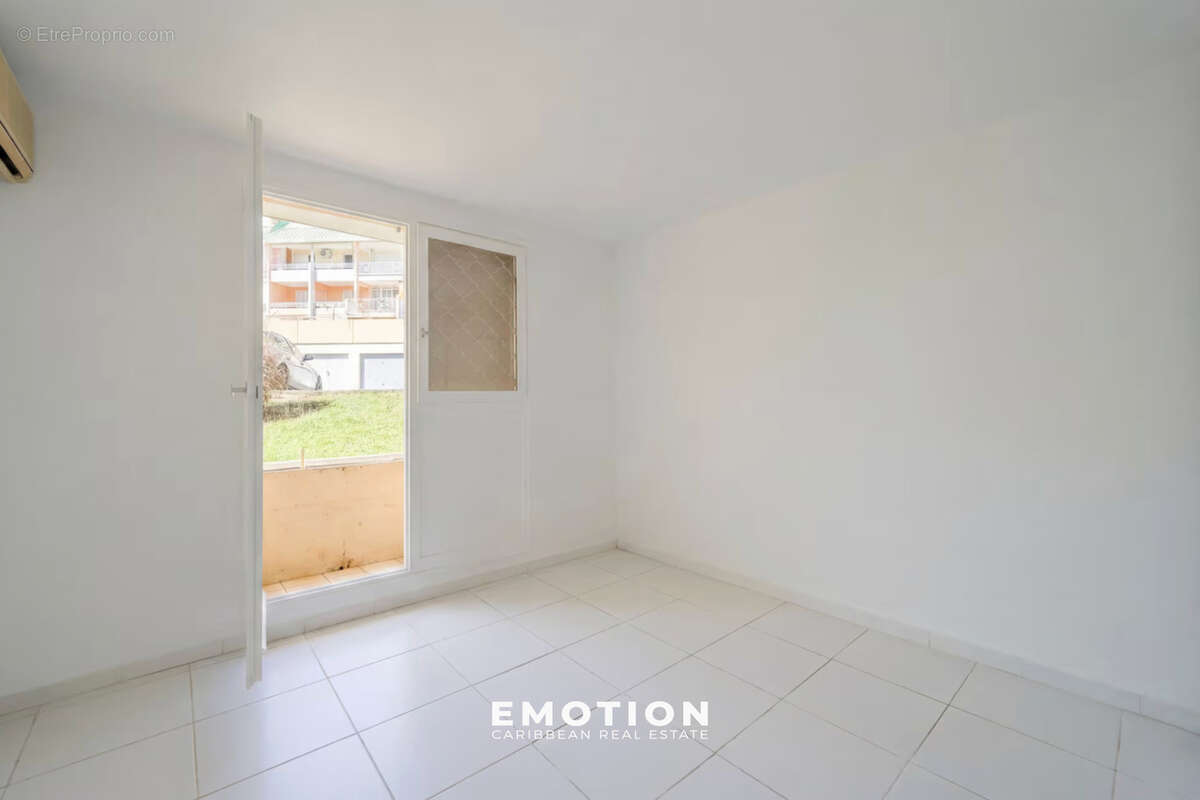 Appartement à LE GOSIER