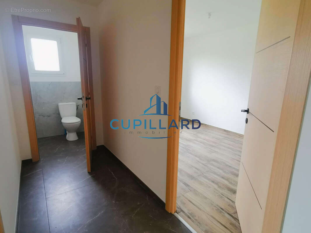 Maison neuve plain-pied   Villerest (42300) - photo 7