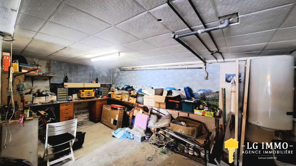 Belle maison de ville , vue dégagée  200m des commerces . - photo 19