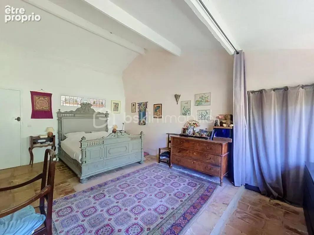 Propriete 4km uzes terrain 5 ha habitation dependances piscine - photo 7