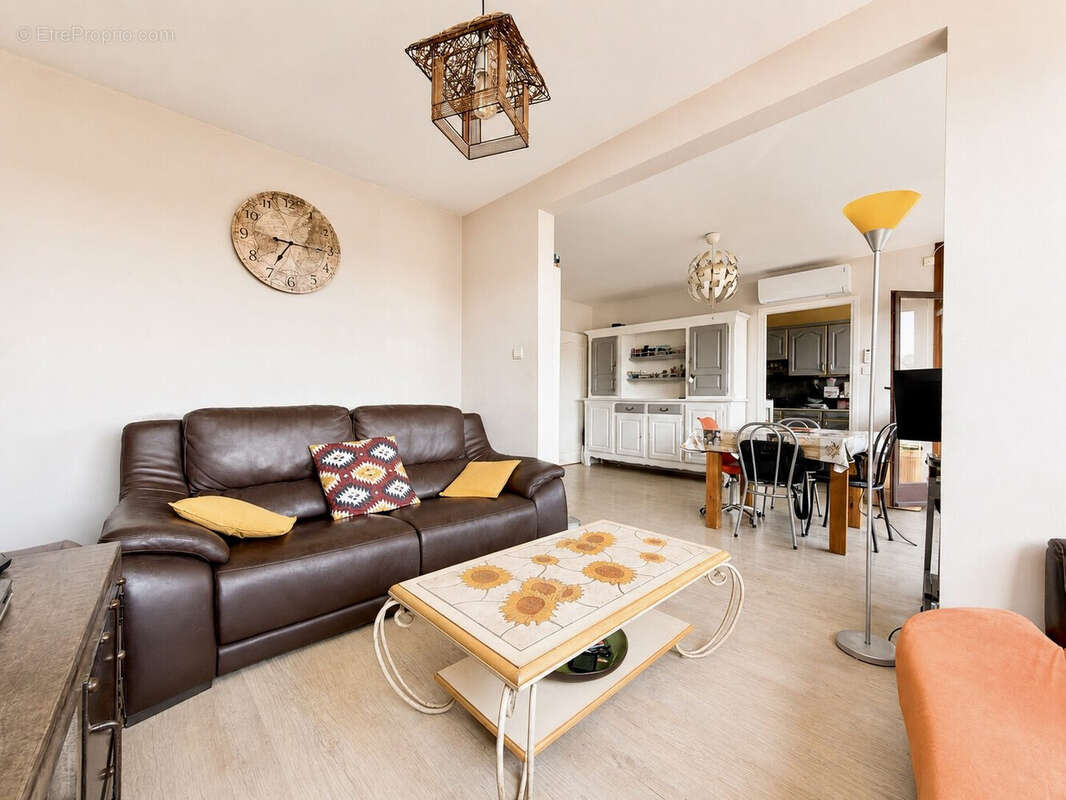 Appartement 77 m² à Clermont-Ferrand  - photo 3