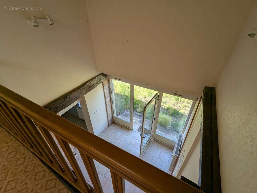 Maison à SAINT-MAURICE-DE-SATONNAY