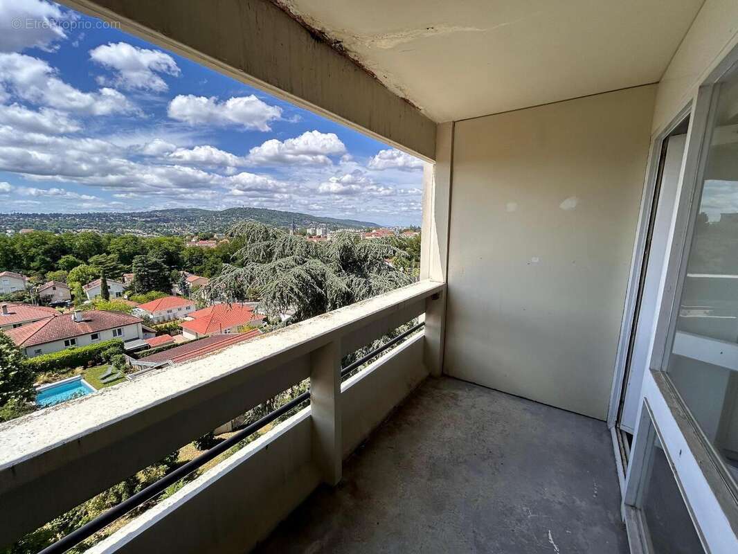   - Appartement à CALUIRE-ET-CUIRE