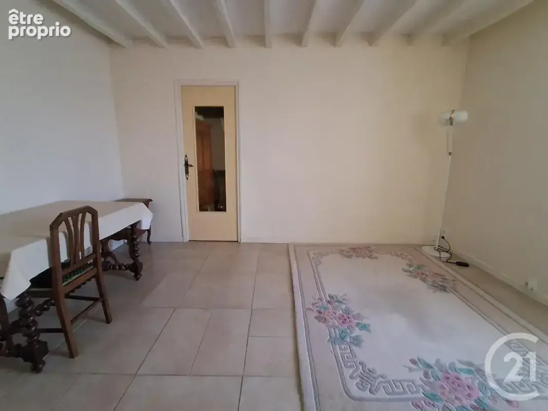 Maison 102 m² à Sougeres-En-Puisaye  - photo 4
