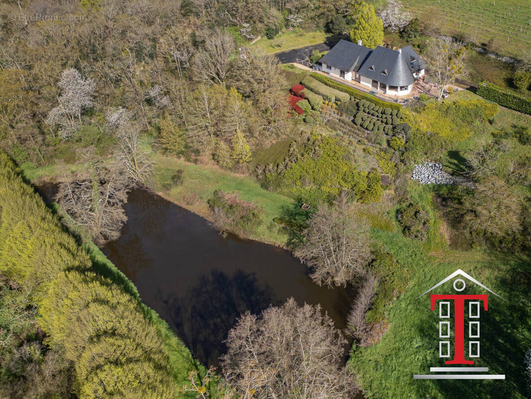 Maison à SAVENNIERES