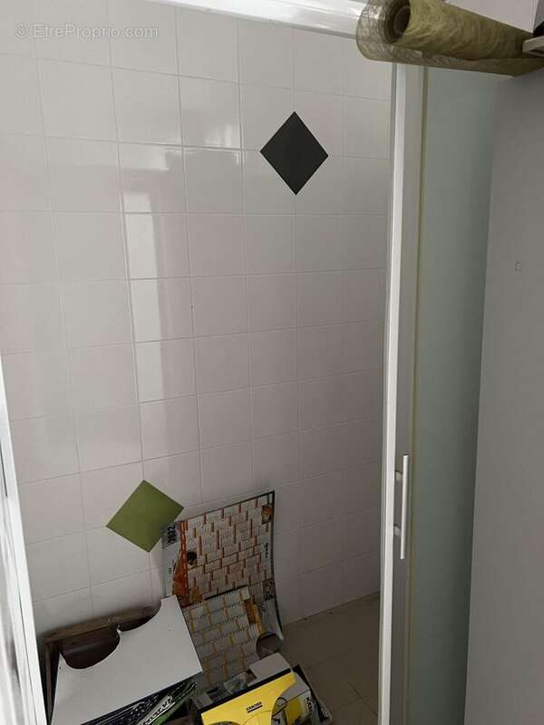 Photo 9 - Commerce à SEVERAC