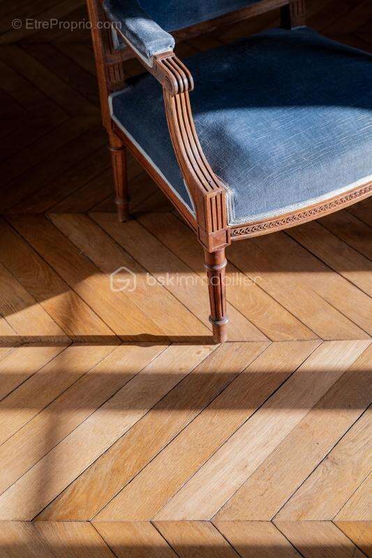 Maison de caractère  – 9 pièces, 7 chambres, sous-sol total – proximité rer d, commerces et écoles à pied - photo 22
