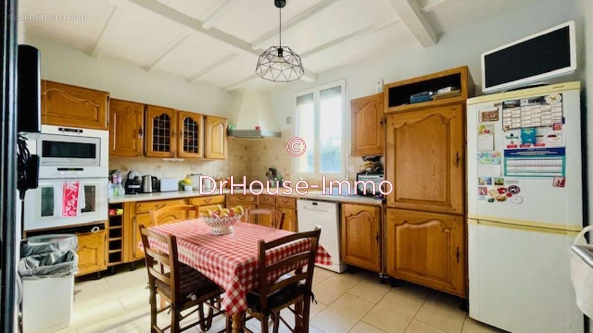 Maison à LES PAVILLONS-SOUS-BOIS