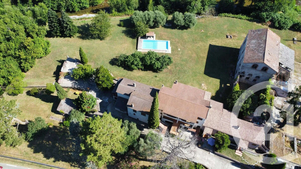 Maison 500 m² à Pruno  - photo 4