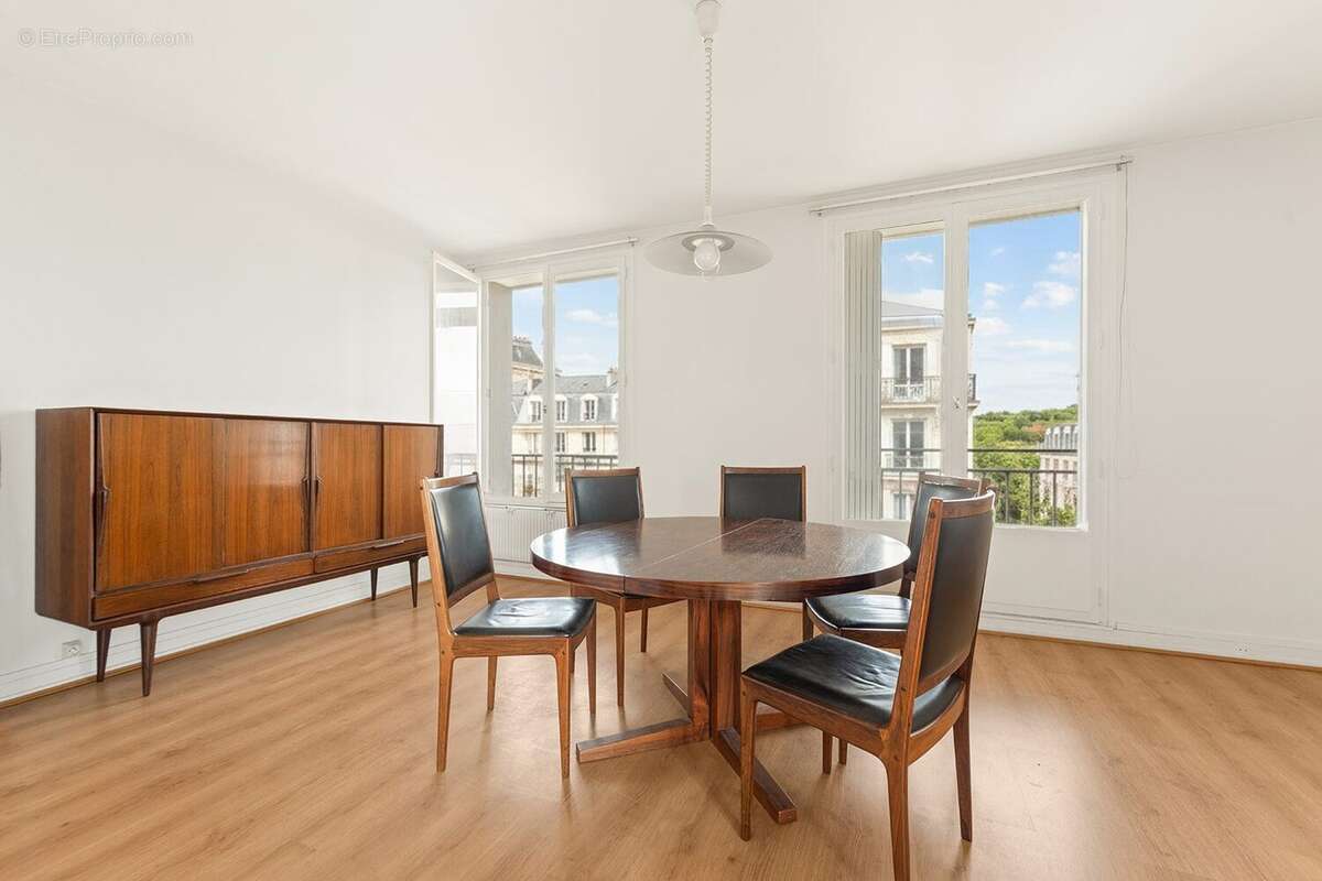 Appartement à VERSAILLES