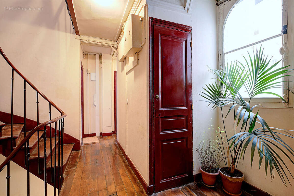 Appartement à PARIS-18E