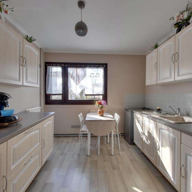 Appartement à TREMBLAY-EN-FRANCE