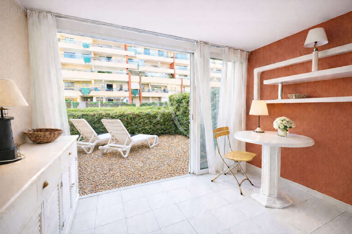 Appartement Sète 3 pièces 40 m² + jardinet - photo 3