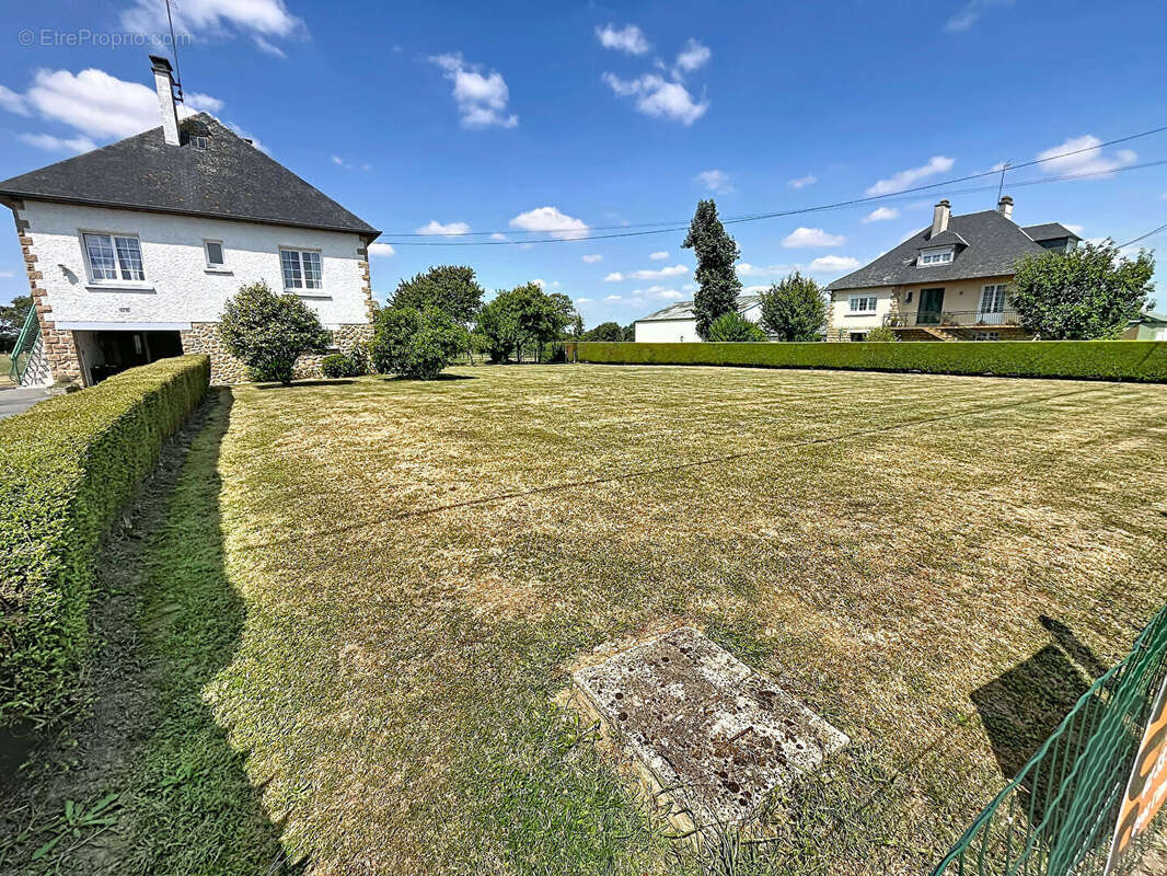 Maison Grandparigny  (50540), 4 pièce(s), sous-sol, plain-pied, terrain, - photo 14