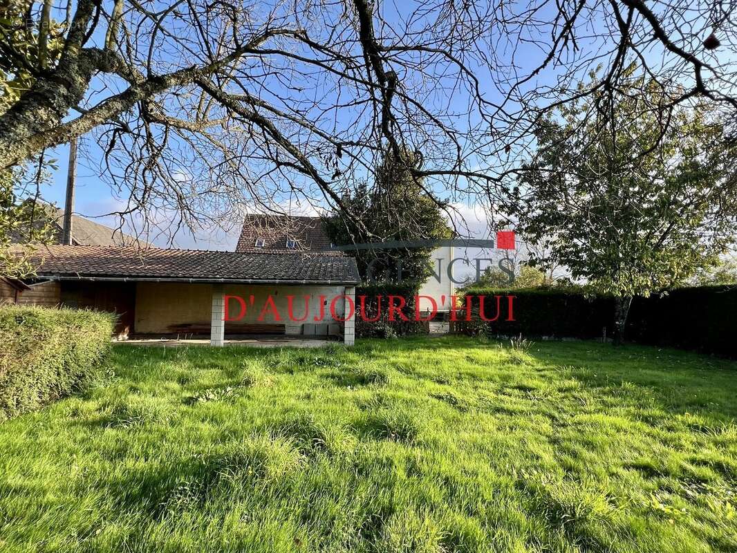 Maison à VILLERS-BOCAGE