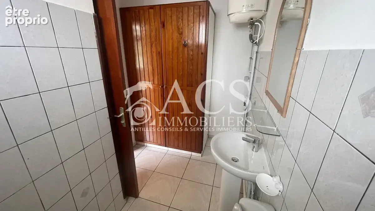 Appartement T2 à Plateau Fofo  Schoelcher - photo 7