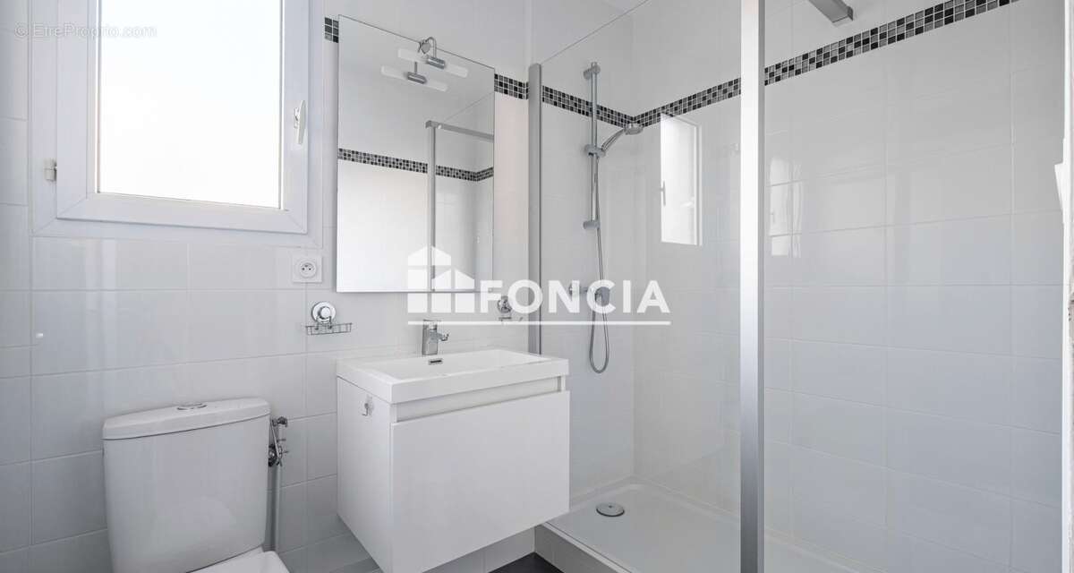 Appartement à LE POULIGUEN