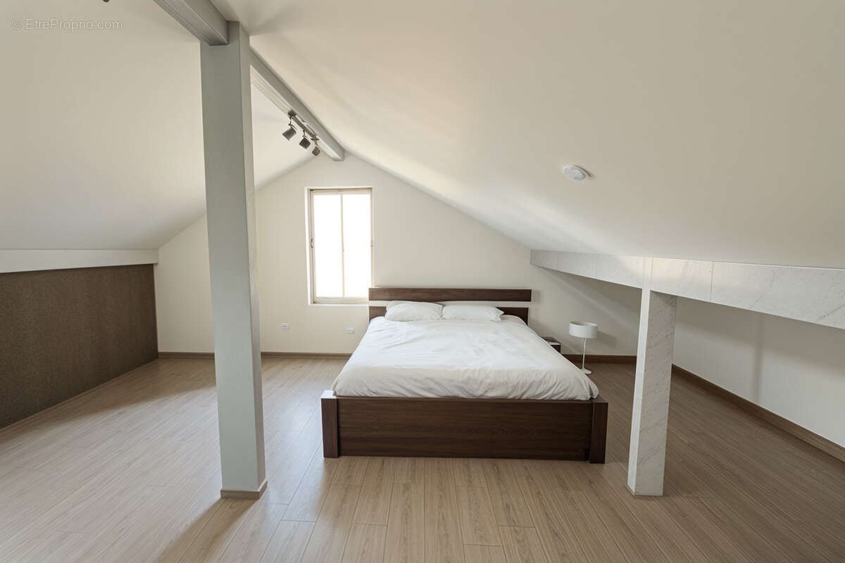 Maison à SAINT-GRATIEN