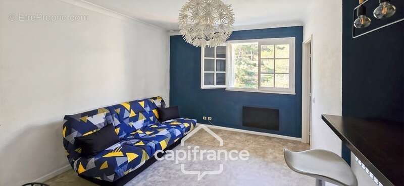 Appartement à HYERES