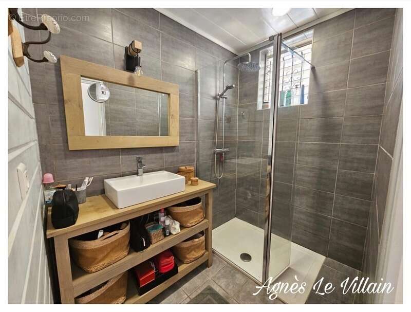 Maison à BOUILLANTE