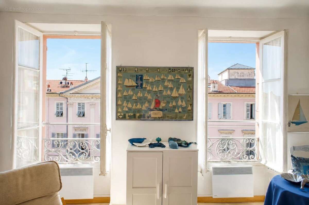 Appartement à MENTON